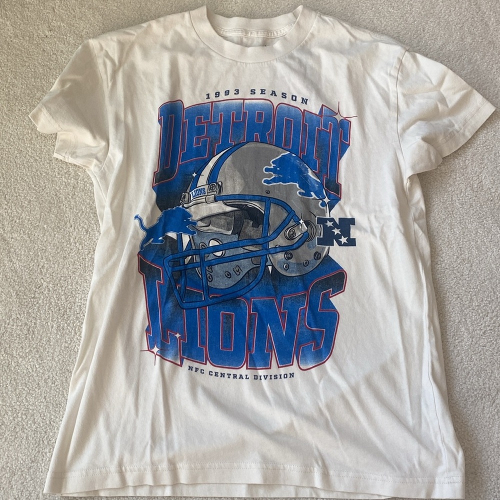 Detroit Lions NFL T-Shirt - Picture 5 of 11